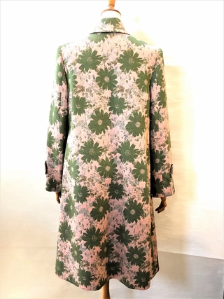 花柄のジャガードコート | 神谷デザインスタジオ | ファッション 